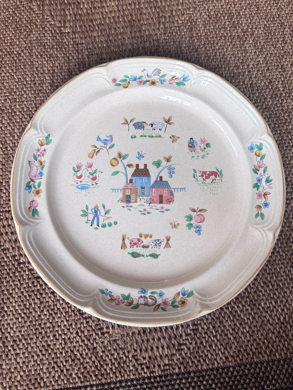 Vintage Inter-national China Stoneware Heartland 12" Round Chop Plate Platter